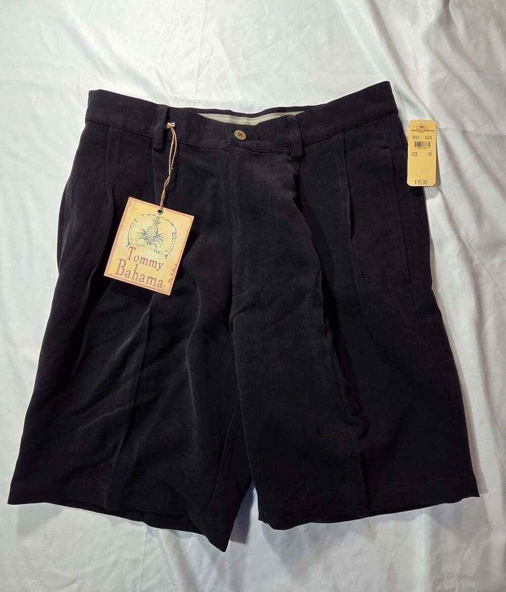Tommy Bahama Men's Fairway Freddie 100% Silk Black Pleated Shorts Size 30
